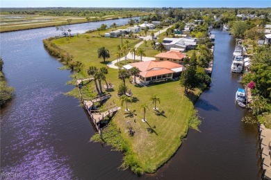 Lake Home For Sale in Moore Haven, Florida