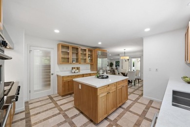 Exceptional Emerald Hills home offering light-filled interiors - photo 19