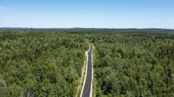 Enjoy your summers with unlimited lake access via the large - photo 28