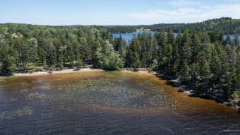 Enjoy your summers with unlimited lake access via the large - photo 36