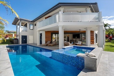 The newly completed Wailea estate blends contemporary design - photo 6