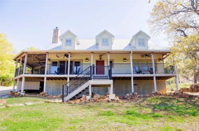 Lake Home For Sale in Ardmore, Oklahoma