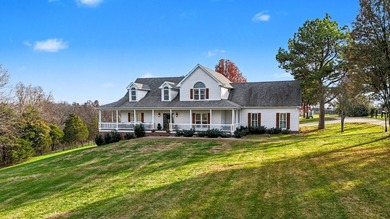 Country living at it's best. 15 acre farmstead ready for your - photo 2