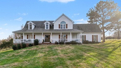 Country living at it's best. 15 acre farmstead ready for your - photo 3