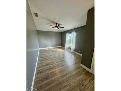 COME CHECK OUT THIS BEAUTIFULLY UPDATED home located in the - photo 5