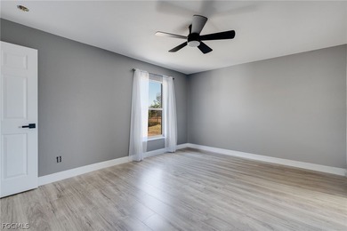 COME CHECK OUT THIS BEAUTIFULLY UPDATED home located in the - photo 10