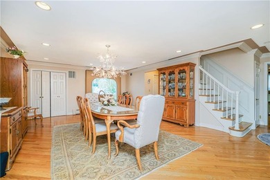 Welcome to 26 High Point Road, a stunning custom residence - photo 12
