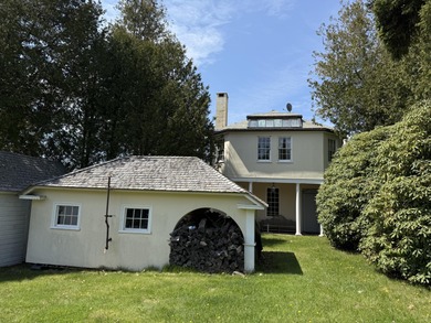 The Grace Cottage, Hermit's Point. This magnificent stuccoed - photo 13