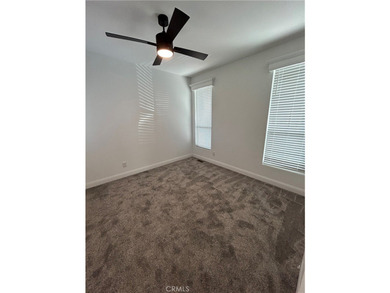 Lovely home is move in ready. This brand-new manufactured home - photo 16