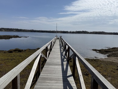 The Grace Cottage, Hermit's Point. This magnificent stuccoed - photo 17