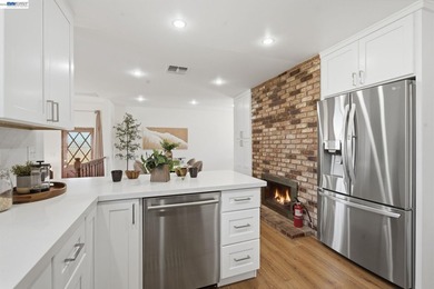 Welcome home to this beautifully positioned corner-lot property - photo 18