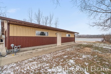 Summer Party Barn at Bristol Lake! This 40x70 heated & insulated - photo 18