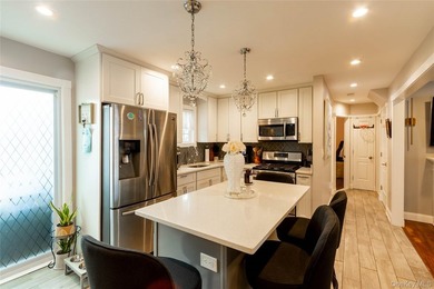 This Hi-Ranch Just Shy Of 2200 Interior Square Feet All Redone - photo 19