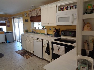 THIS HOME IS A STEAL THREE BEDROOM TWO BATH HOME, WITH A NEW A/C - photo 21