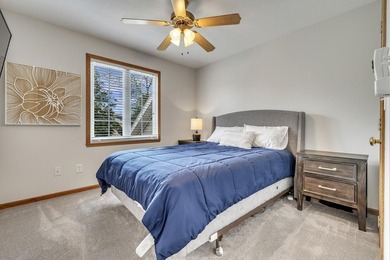 Incredible space and an ideal location meet in this 4-bedroom - photo 23