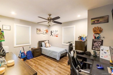This Hi-Ranch Just Shy Of 2200 Interior Square Feet All Redone - photo 23