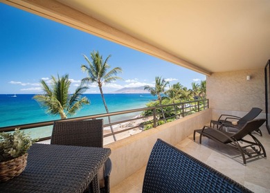 Truly breathtaking center-unit residence featuring a spectacular - photo 5
