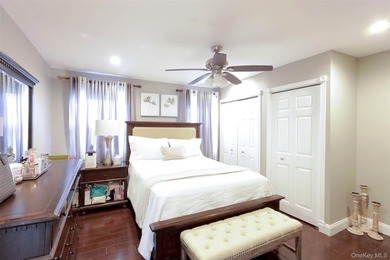 This Hi-Ranch Just Shy Of 2200 Interior Square Feet All Redone - photo 26