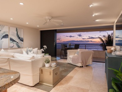 Truly breathtaking center-unit residence featuring a spectacular - photo 9
