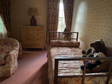 The Grace Cottage, Hermit's Point. This magnificent stuccoed - photo 35