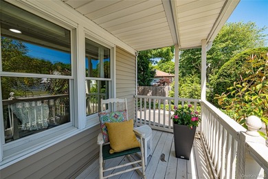 Welcome to this spacious and bright 5-bedroom Colonial set on - photo 2
