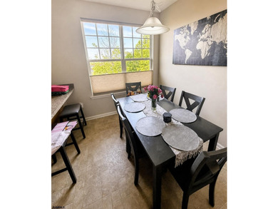 Beautifully maintained 3-bedroom, 2.5-bath townhome in the - photo 3