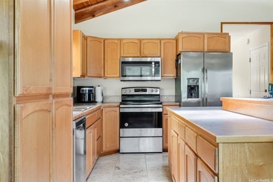 Elevate your lifestyle in this exceptional Palolo hillside - photo 9