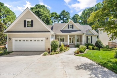 Lake Home For Sale in Loudon, Tennessee