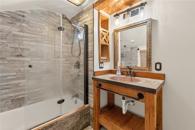 Welcome to 79 Lettington Avenue!! This gorgeous colonial has too - photo 25