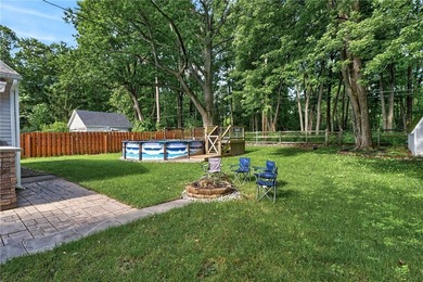 Welcome to 79 Lettington Avenue!! This gorgeous colonial has too - photo 28