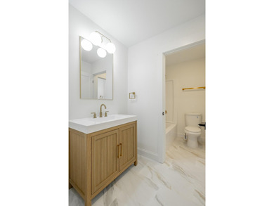 Welcome to 11548 Armstrong Rd, a stunning home that exudes - photo 33