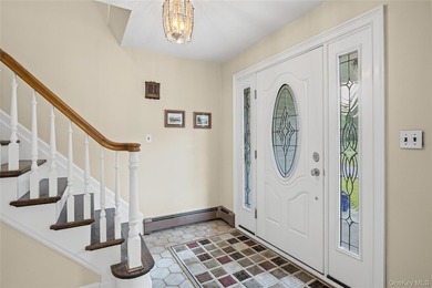 Welcome to this spacious and well-maintained 4-bedroom, 2.5-bath - photo 2