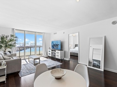 Experience sweeping panoramic views of Biscayne Bay and the - photo 8