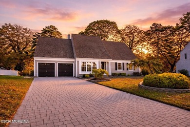 Absolutely stunning, fully renovated 4-bedroom, 2-bath home - photo 2