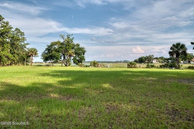 Tucked away where water meets wilderness, this 3-bedroom - photo 22