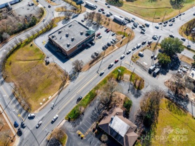 Super opportunity to own this exquisite office building. Corner