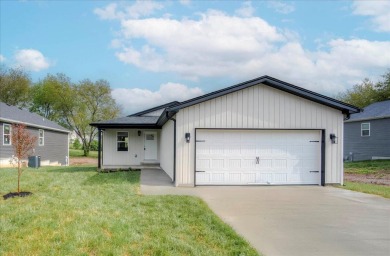 Lake Home For Sale in Frankfort, Kentucky