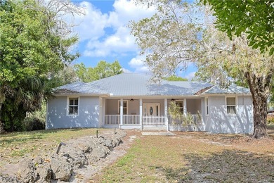 Caloosahatchee River Home Sale Pending in Alva Florida