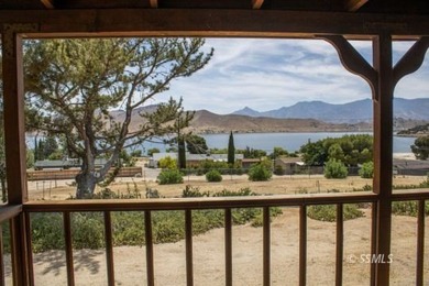 Enjoy the perfect blend of privacy, space, and convenience with - photo 3