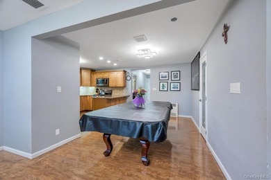 Charming 4-bedroom, 1-bath ranch situated on a tremendous - photo 8