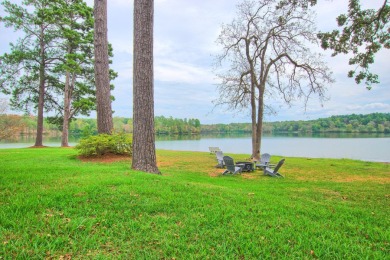 Beautiful waterfront home at City lake on the Carrizo in a - Lake Home For Sale in San Augustine, Texas
