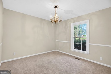 Spacious living with incredible entertaining features in a - photo 9