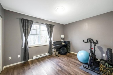 THE KEW by Mosiac! WELL MAINTAINED townhome in desirable complex - photo 17