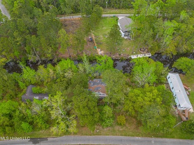 Waterfront lot offers the opportunity to build your dream home - photo 5
