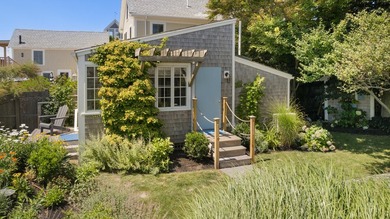Welcome to your private waterfront retreat in the east end of - photo 31
