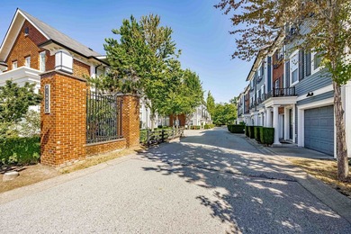 THE KEW by Mosiac! WELL MAINTAINED townhome in desirable complex - photo 37