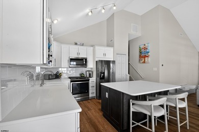 Massive house on a massive lot! Welcome to 108 & 110 21st Street - photo 9