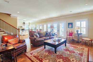 This stunning 4-bedroom, custom built 3408 sq ft lake front home - photo 6
