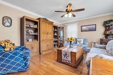 Move right into this well-maintained 2-bedroom, 2-bath home in - photo 13