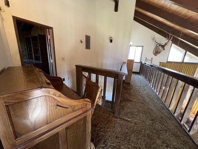 Awesome three-level 2 bed/ 2 bath home with stunning mountain - photo 15